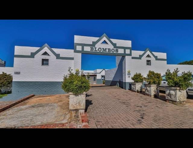 3 BEDROOM APARTMENT FOR SALE IN STILBAAI-WES
